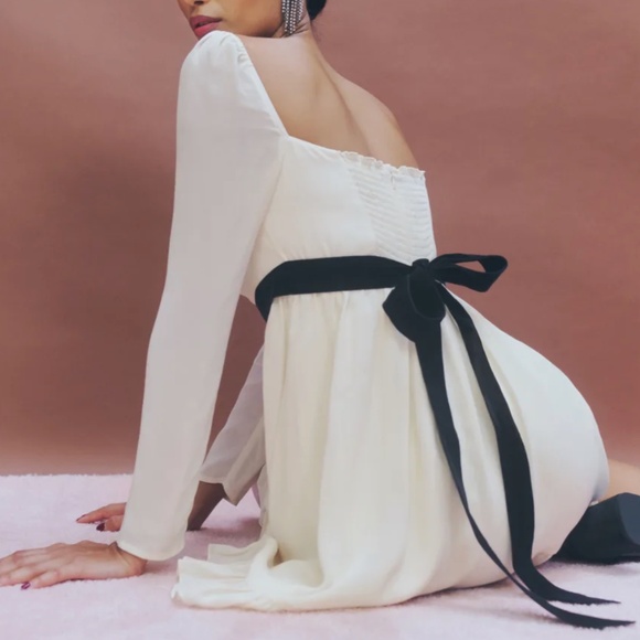 NWT Reformation Silves Dress in Cream sz 10 - Picture 2 of 3